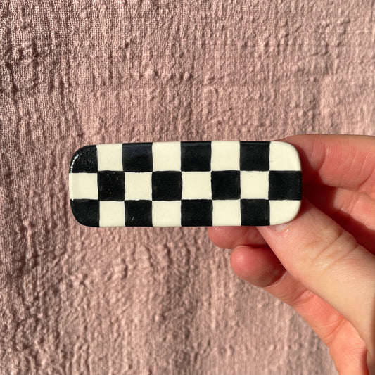 monochrome checkered hair clip