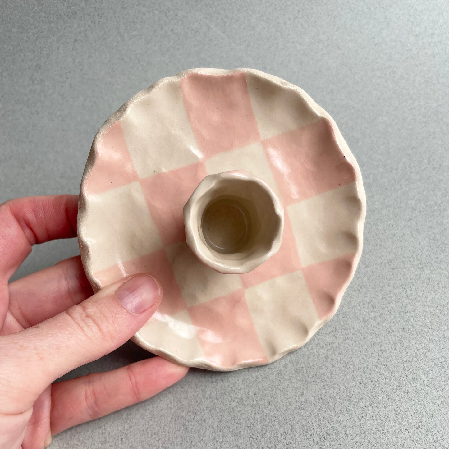 pink checkered candle holder