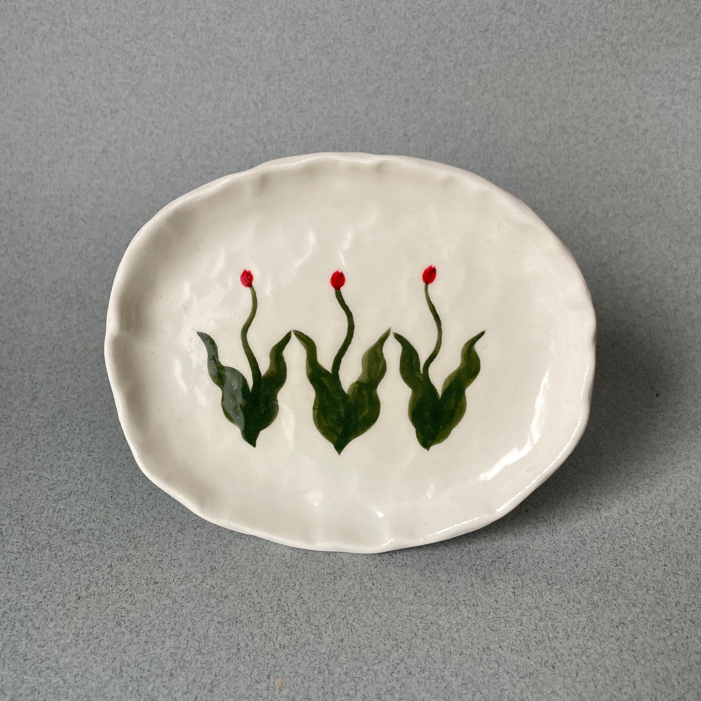 three tulips soap dish