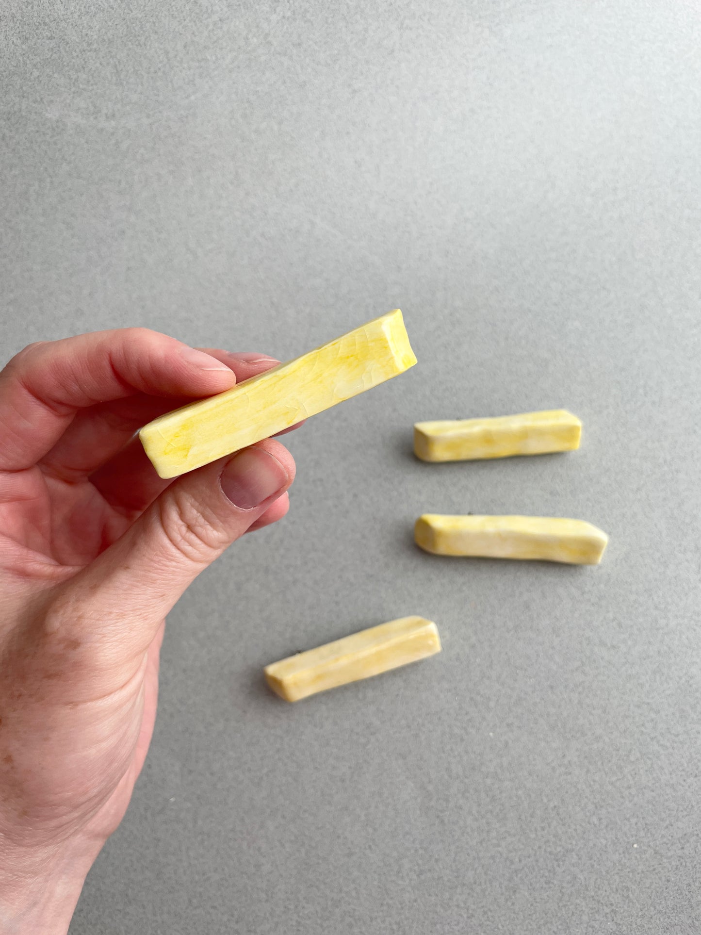 chip brooches