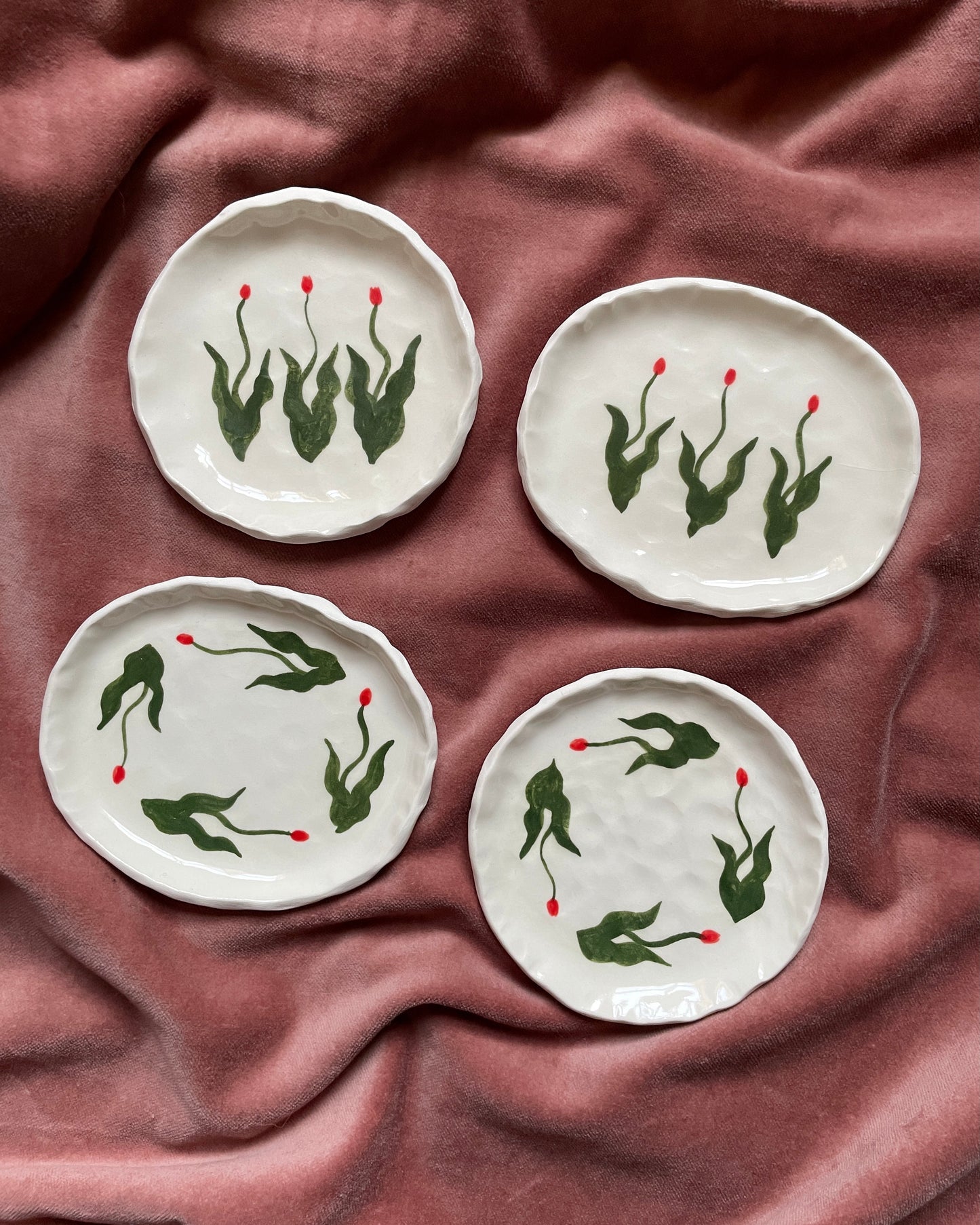 three tulips soap dish