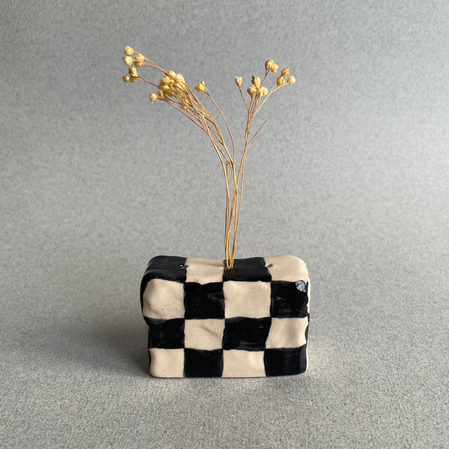 dried flower holders