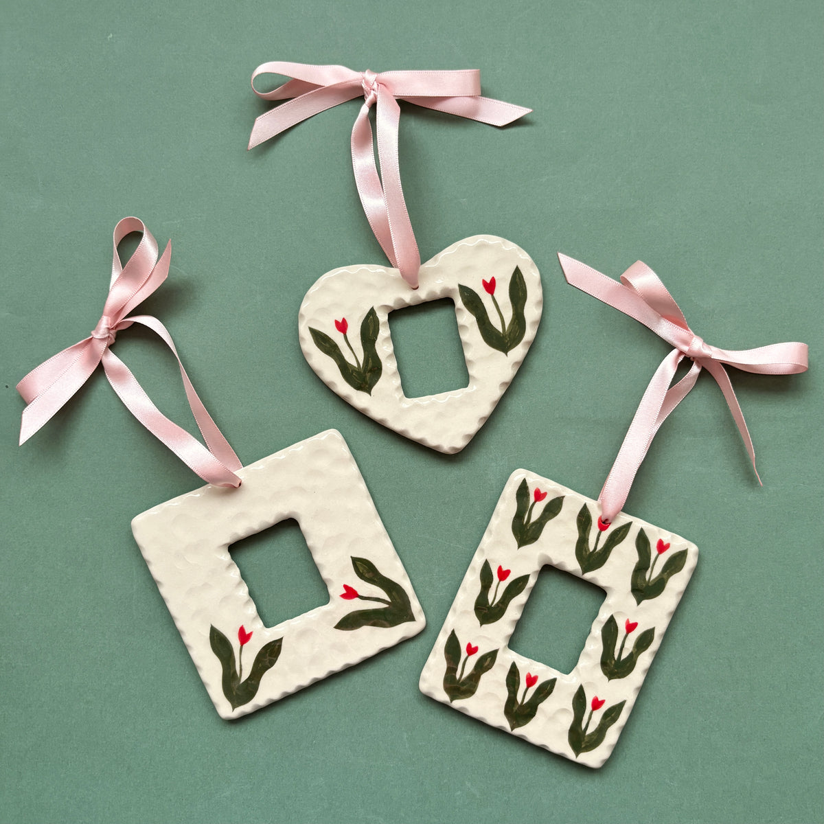 pink ribbon photo frames